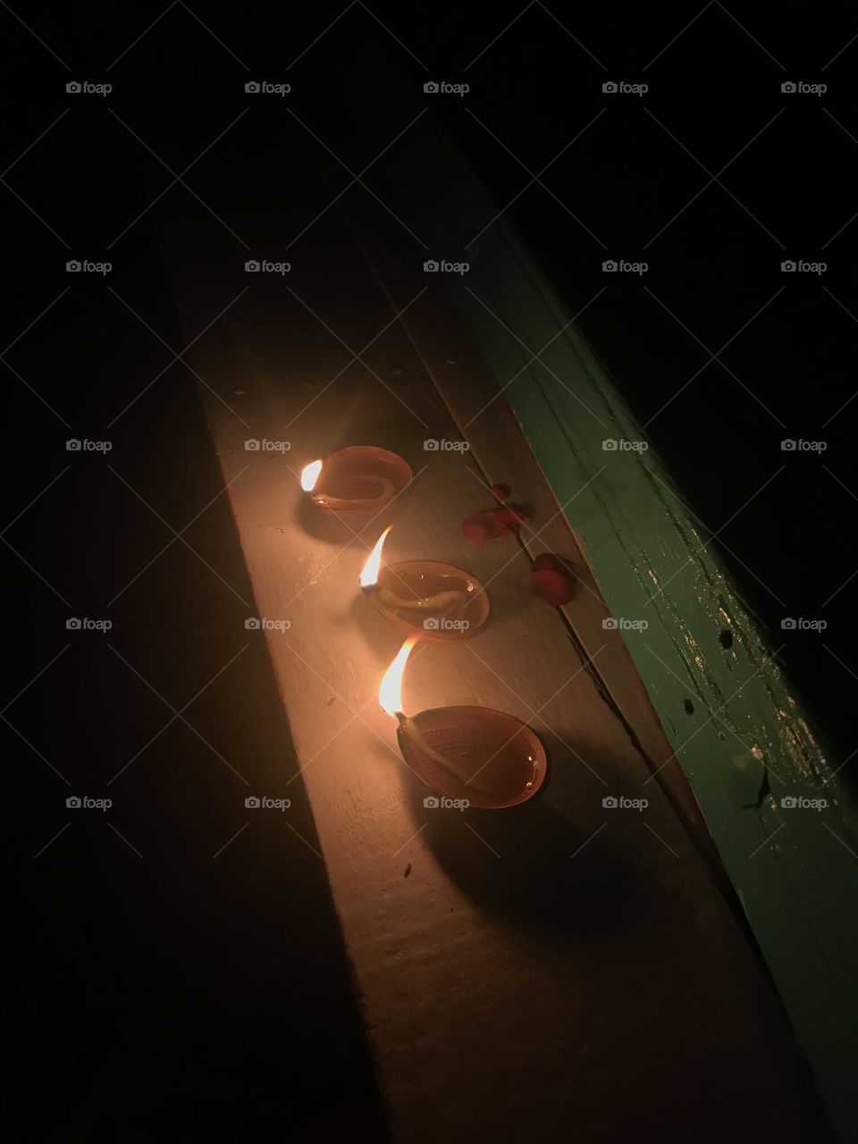 Diyas; offering oil lamps in Varanasi 