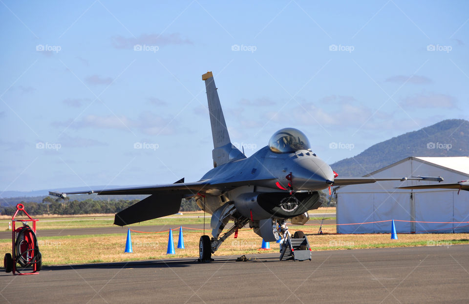 F-16C Fighting Falcon parked before the 2013 Australian International