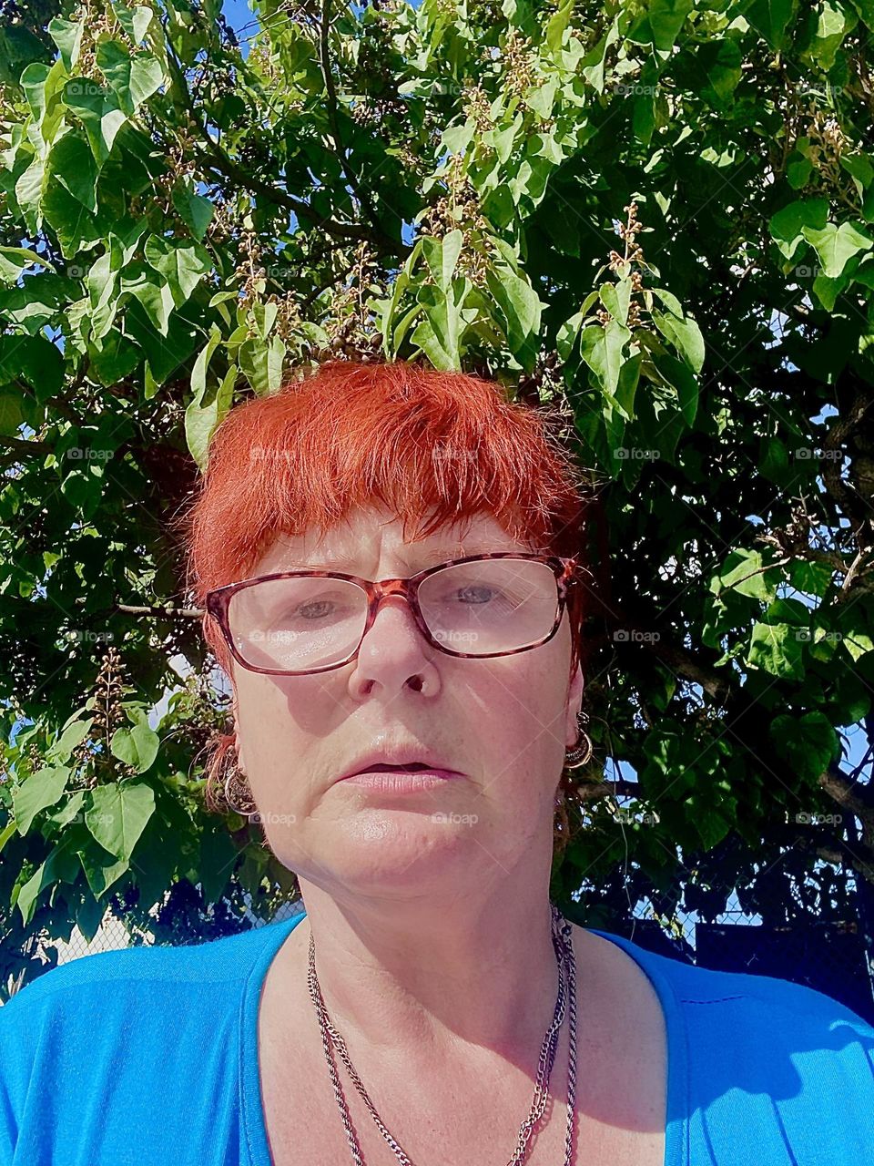 This is me, “Petra Schiller” a.k.a. “Maxine Firefox” a.k.a. “Maximiliane Feuerfuchs” aboard “Salvation”, our “28 ft 1969 Luhrs” cabin cruiser on one of the last really warm days this year in October 2023. Hypnotic Productions