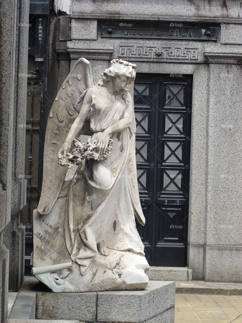 buenos aires argentina statue grave buenos aires by jpt4u