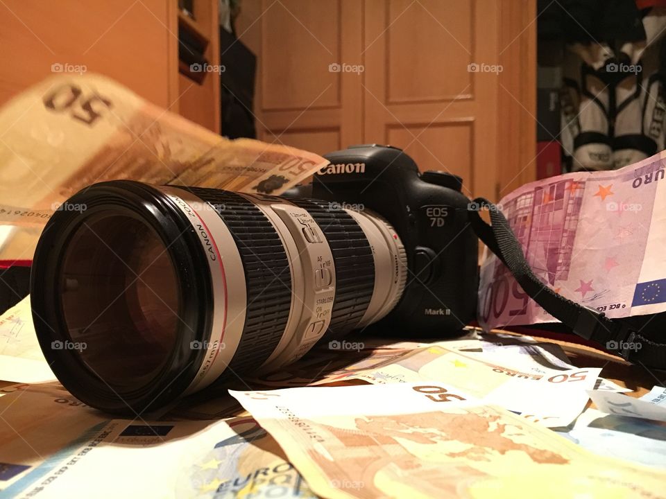 Canon EOS 7D and 70-200mmand money