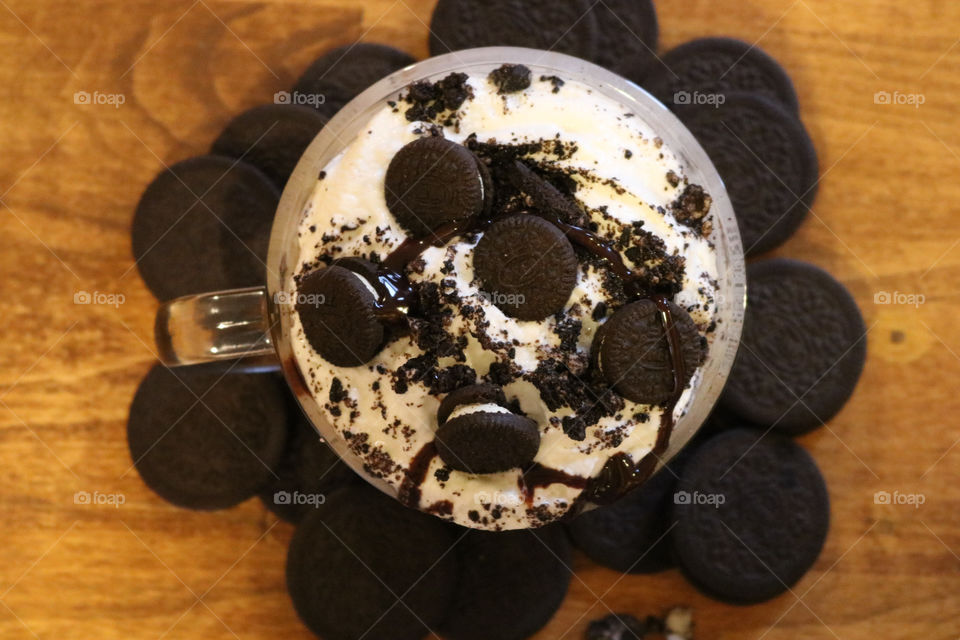 Oreo cookie Hot Chocolate 