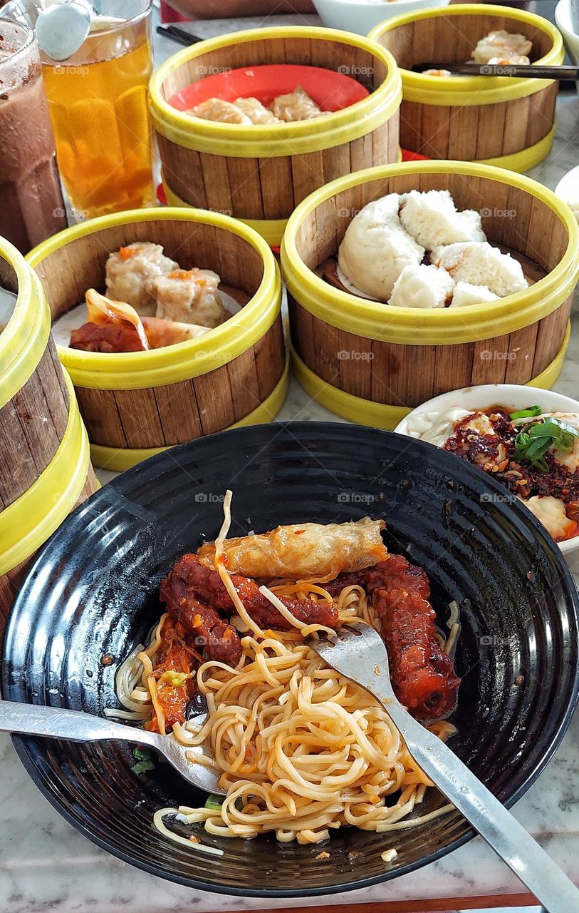 Best Halal Chinese food in Central Java Indonesia. "Dimsum Ins"