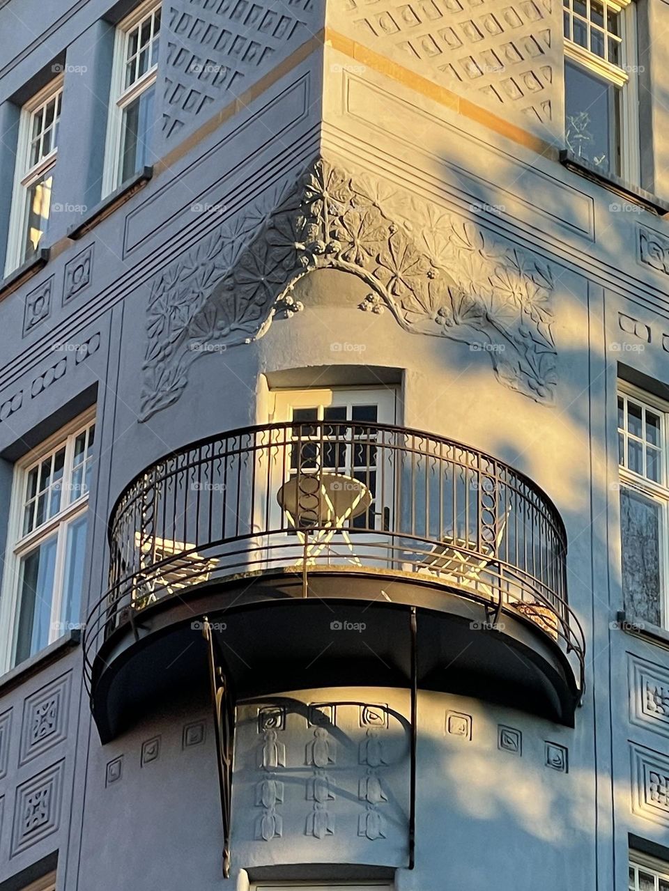 Balcony on a Jugend building.