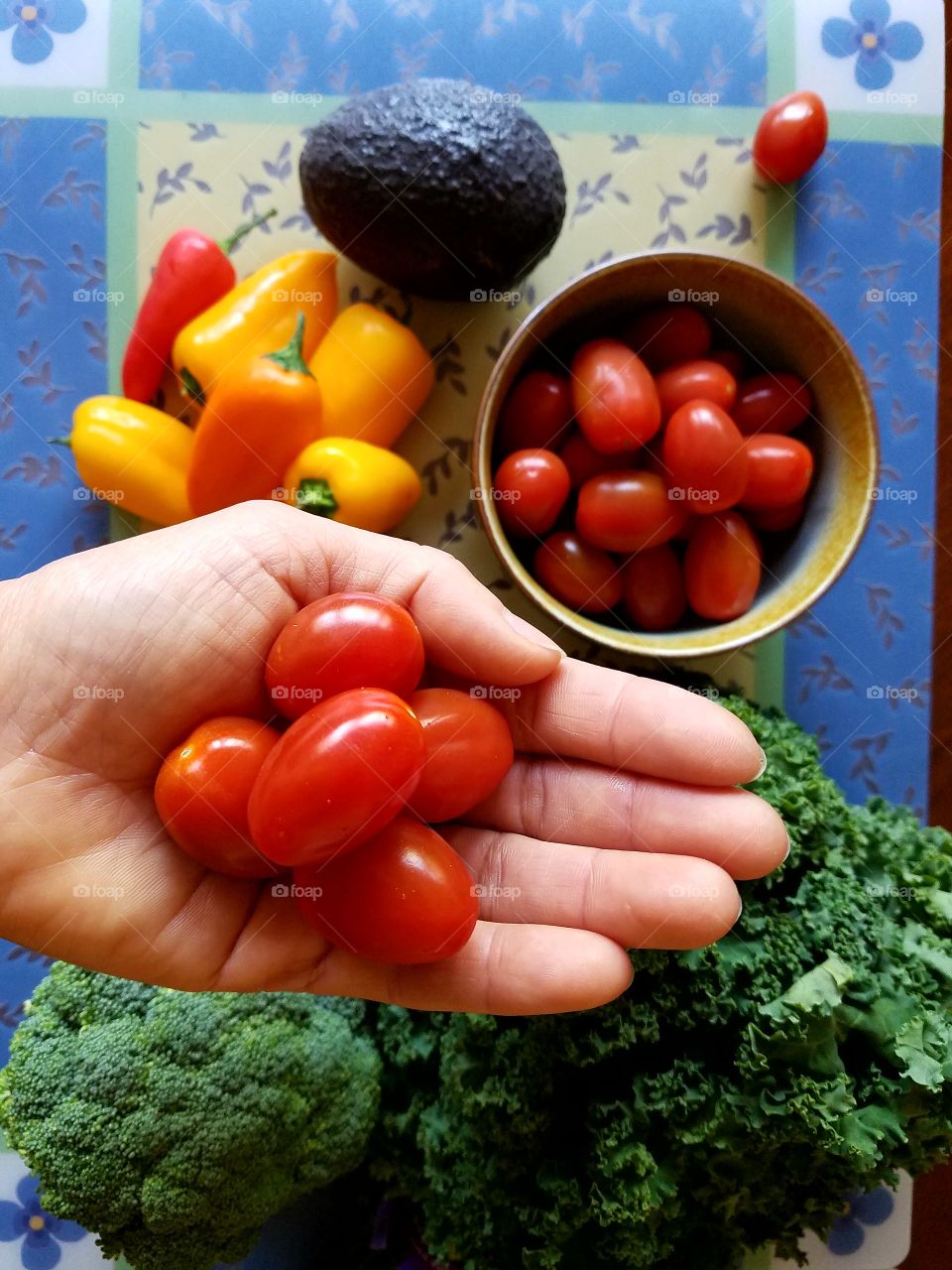 Holding grape tomatoes