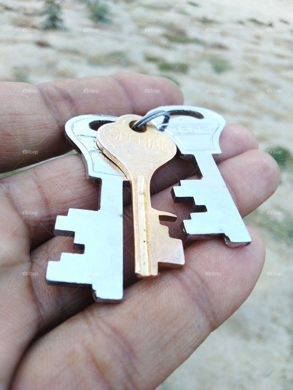 metal keys for security for homes lockers