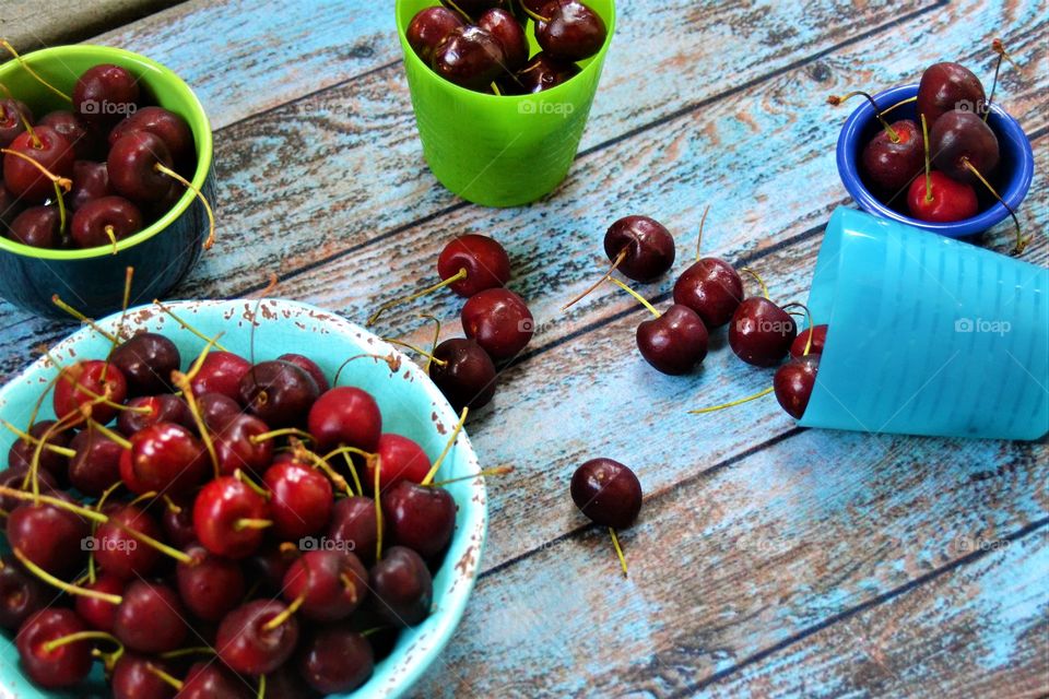 Lots of cherries 