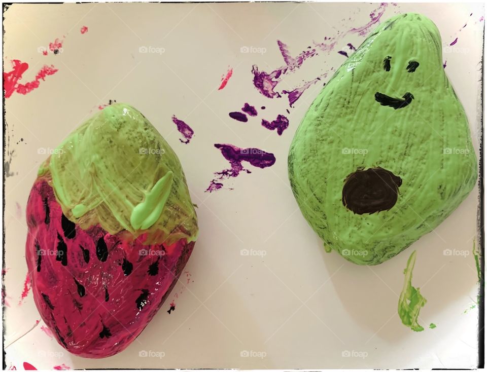 Painted rock art - strawberry and avocado 