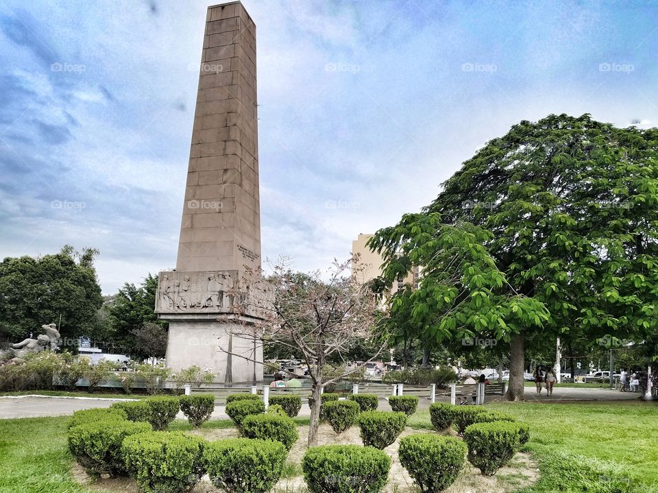 Obelisco da Praça Brasil - Volta Redonda - Rio de Janeiro