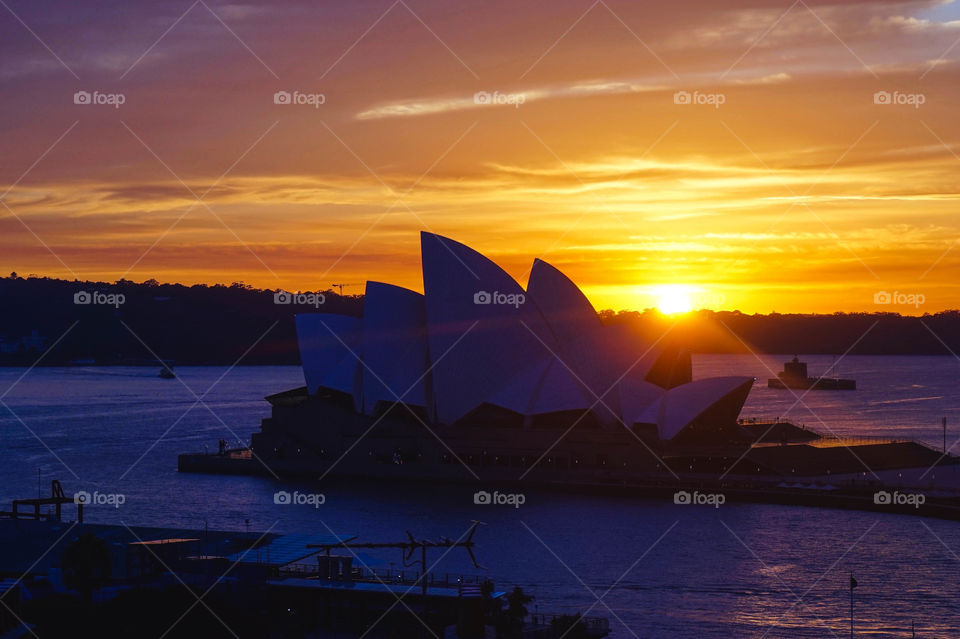 Colorful sunrise over the Sydney Opera House, Australia 