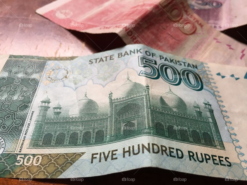 Money money money (pakistani rupee)