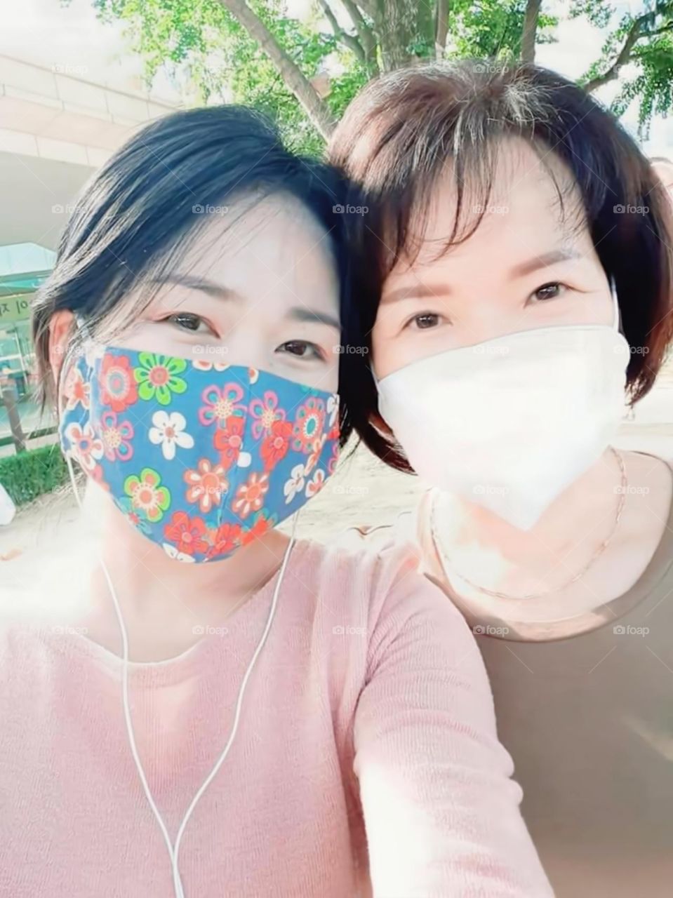 its been a long time i wasn't able to go outside due to lots of home works. I'm so glad and happy that for that long time, there still someone who's heartily happy to see me.