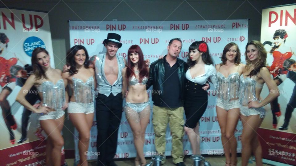 PMOY 2012 Claire Sinclair and cast of pinup