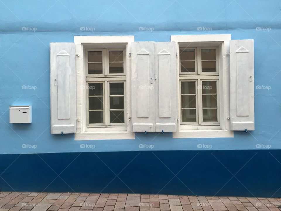 Windows 