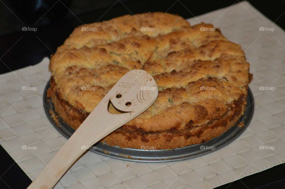 homemade apple pie