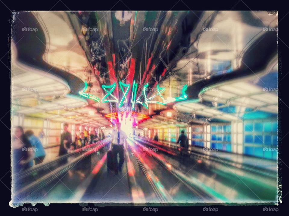 Blurred Lines. Chicago airport