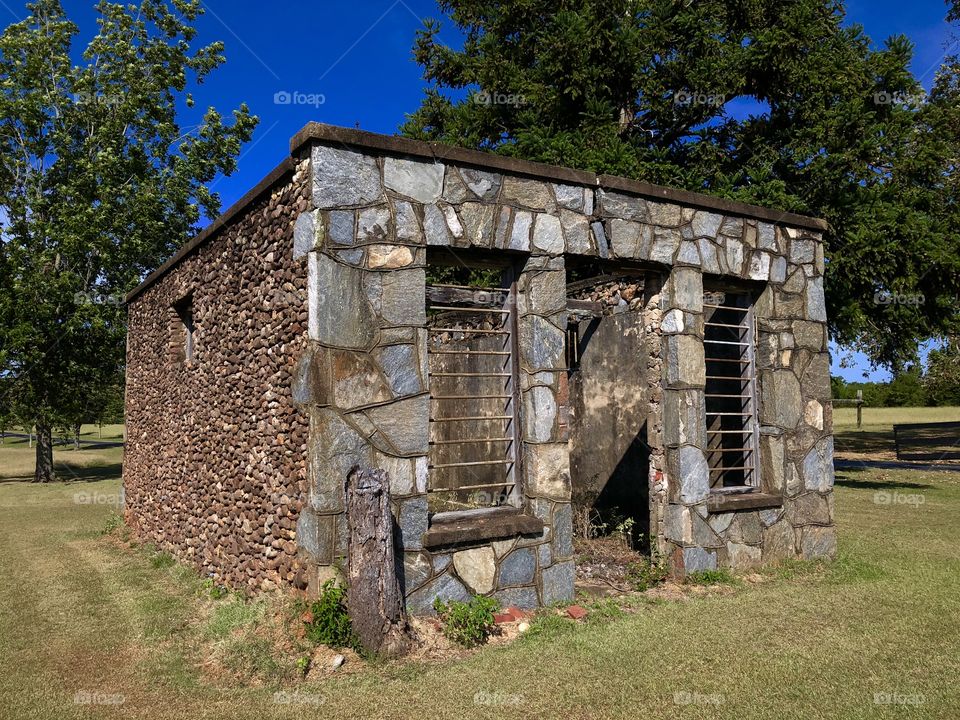 Old abandoned store that looks like a jail 1