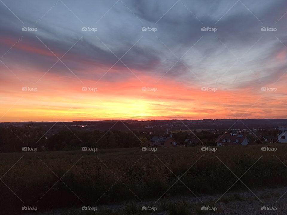Sonnenuntergang oberhalb Ravensburg Deutschland