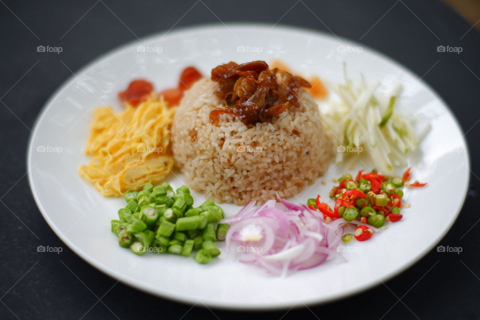 Kao Klook Ga-pi (Rice Mixed with Shrimp paste)