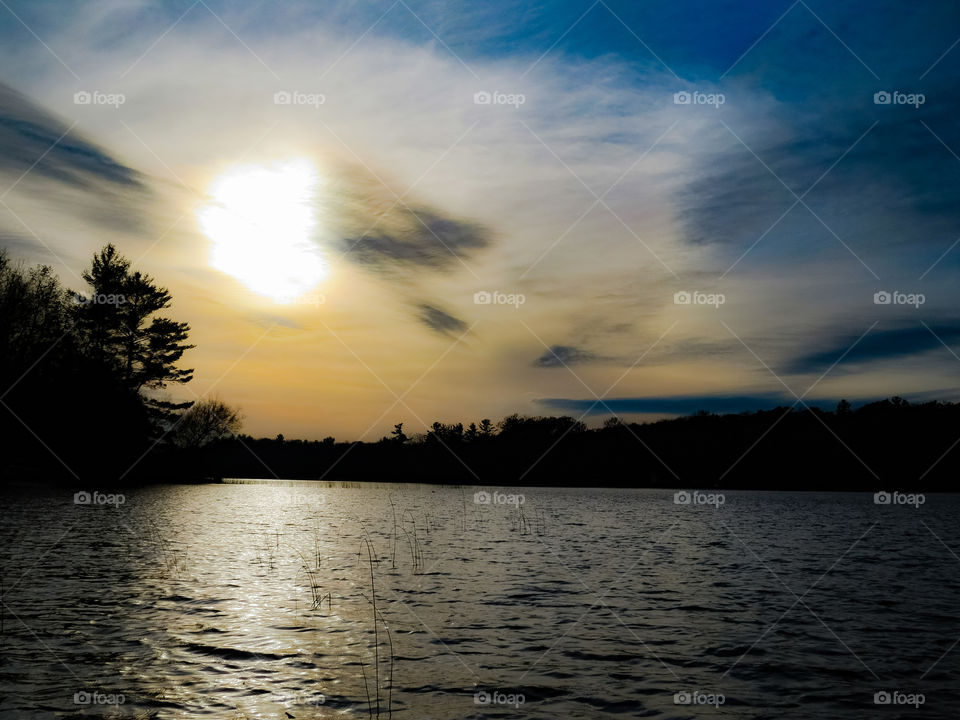 Fall sun bright on Lake