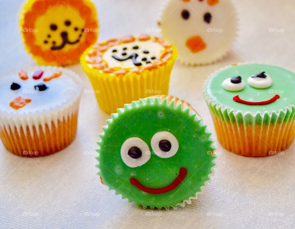 Crazy cupcakes 