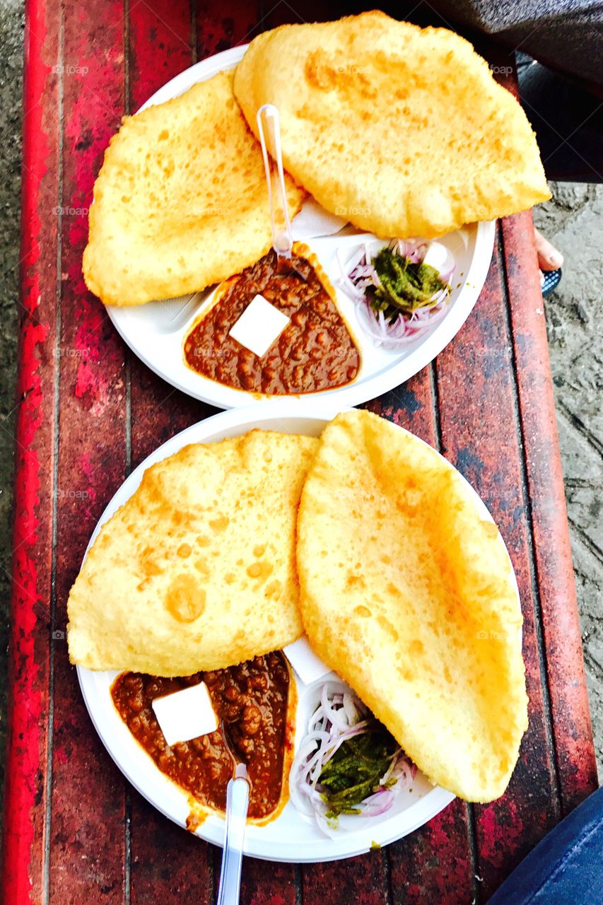 CHHOLE BHATURE