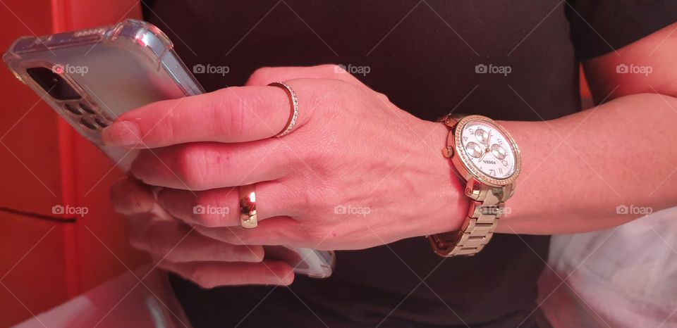 jewelry, watch, ring, outer beauty for the body.  golden time and spectacular shine FOSSIL