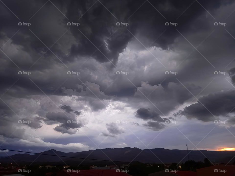 .Rain in the hinterland of Ceará... Only joy!!!