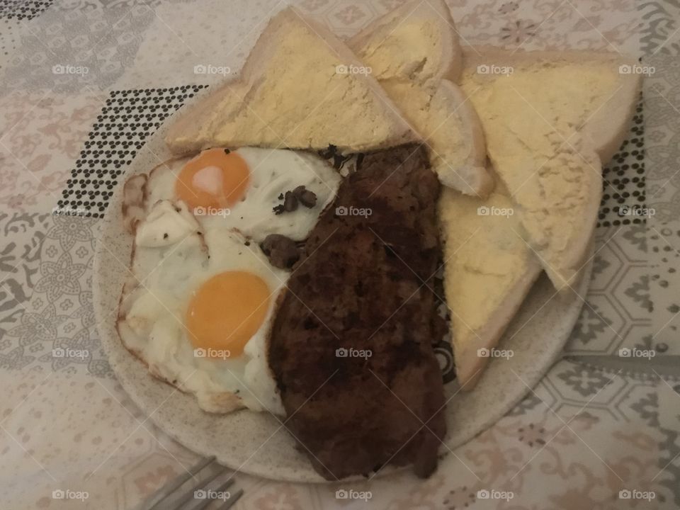  Steak and eggs 🥚