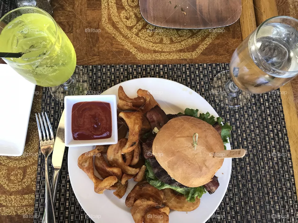Lunch 