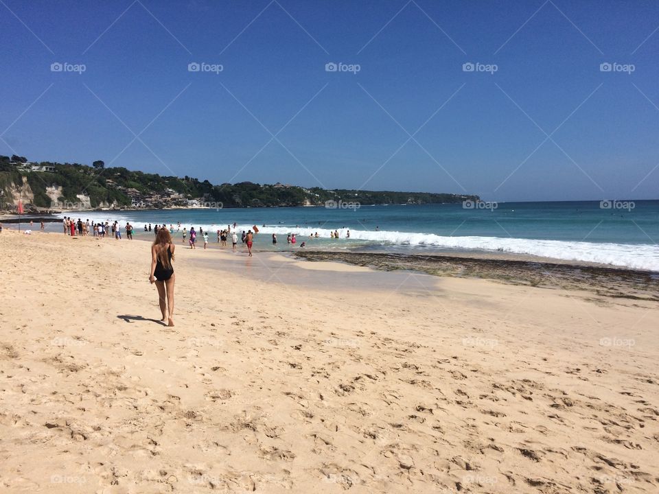 Walk Away on Dreamland
Bali, Indonesia
July 2017