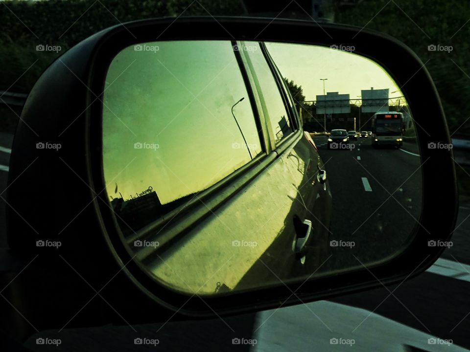 Wing mirror