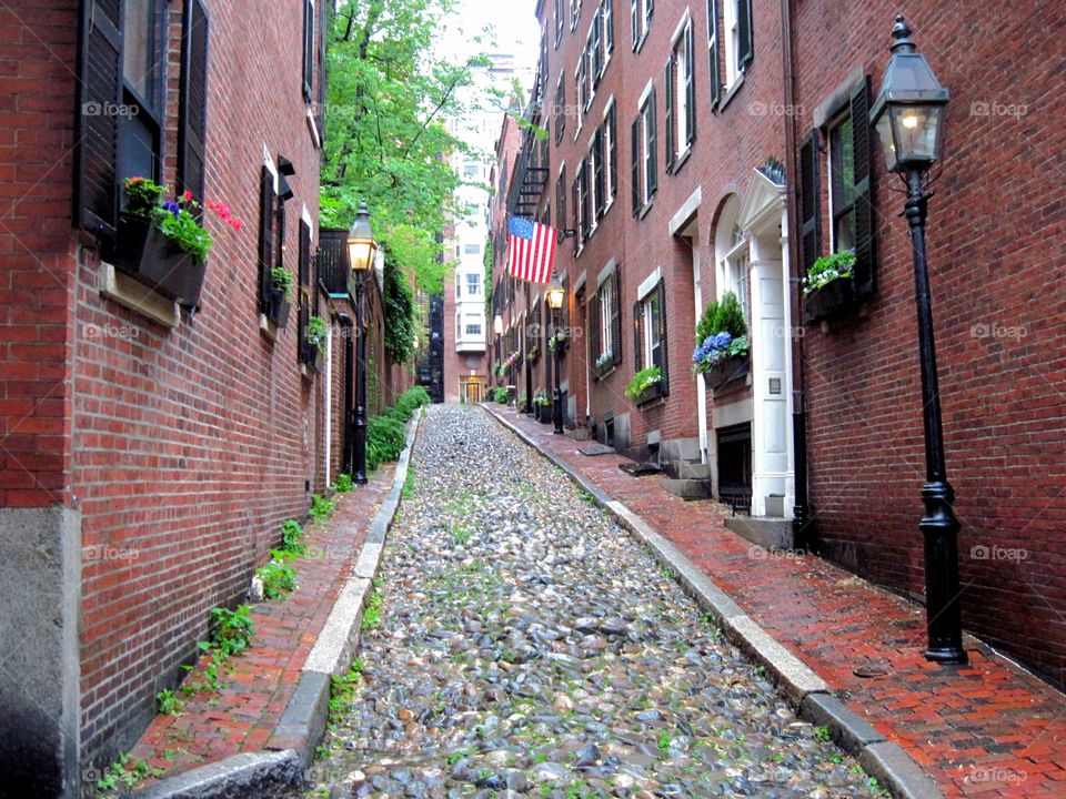 narrow street in the old boston city