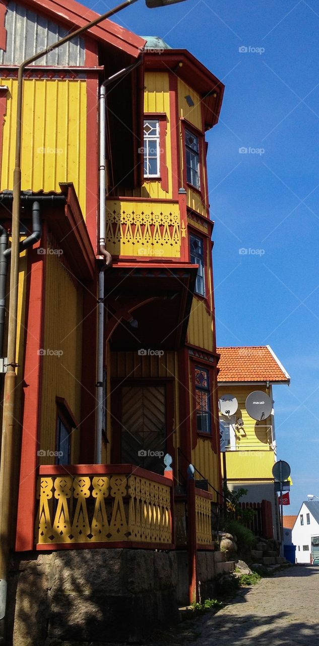 yellow house in Smögen Sweden