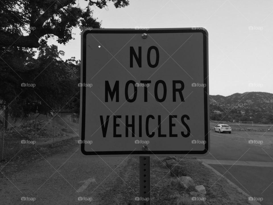No Motor Vehicles 