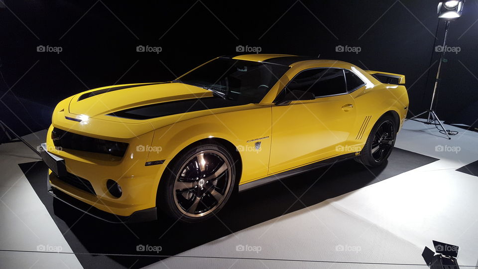 Chevrolet Camaro SS car - Bumblebee - Transformers