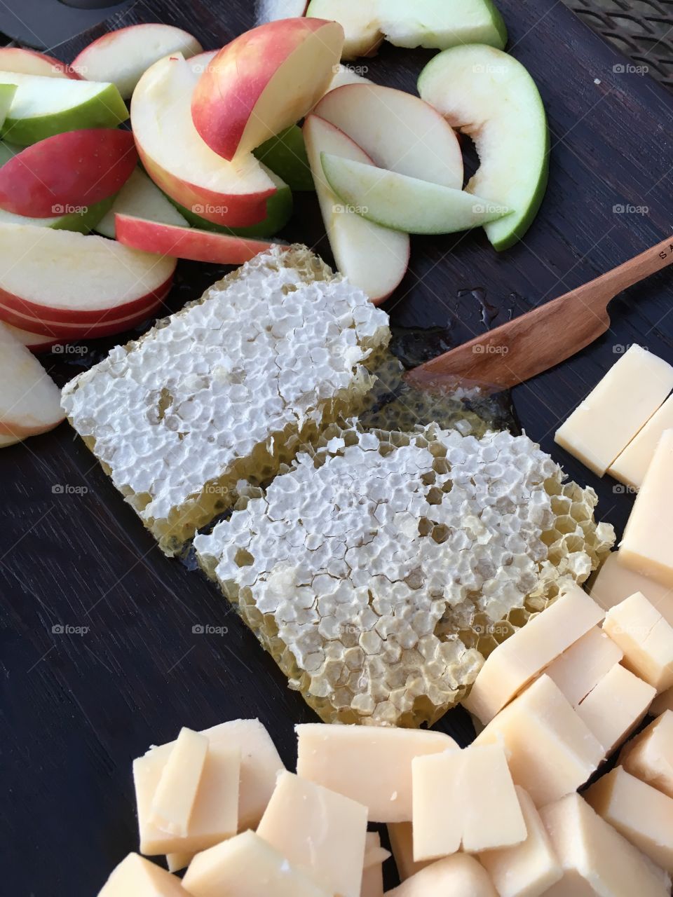 Honey, apples and cheese
