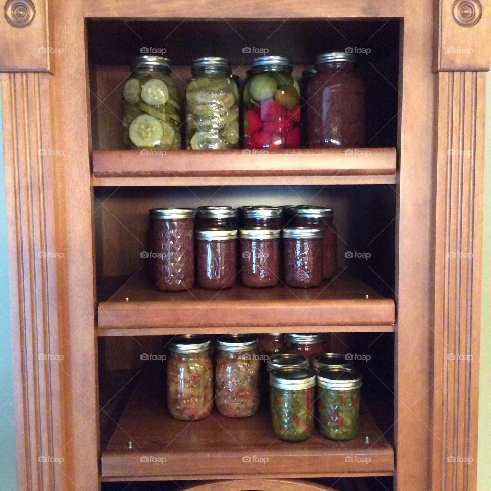 Canning - Homemade Jams and Pickles