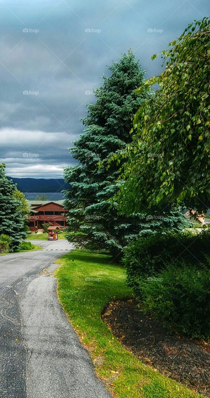 Pathway to the Resort!