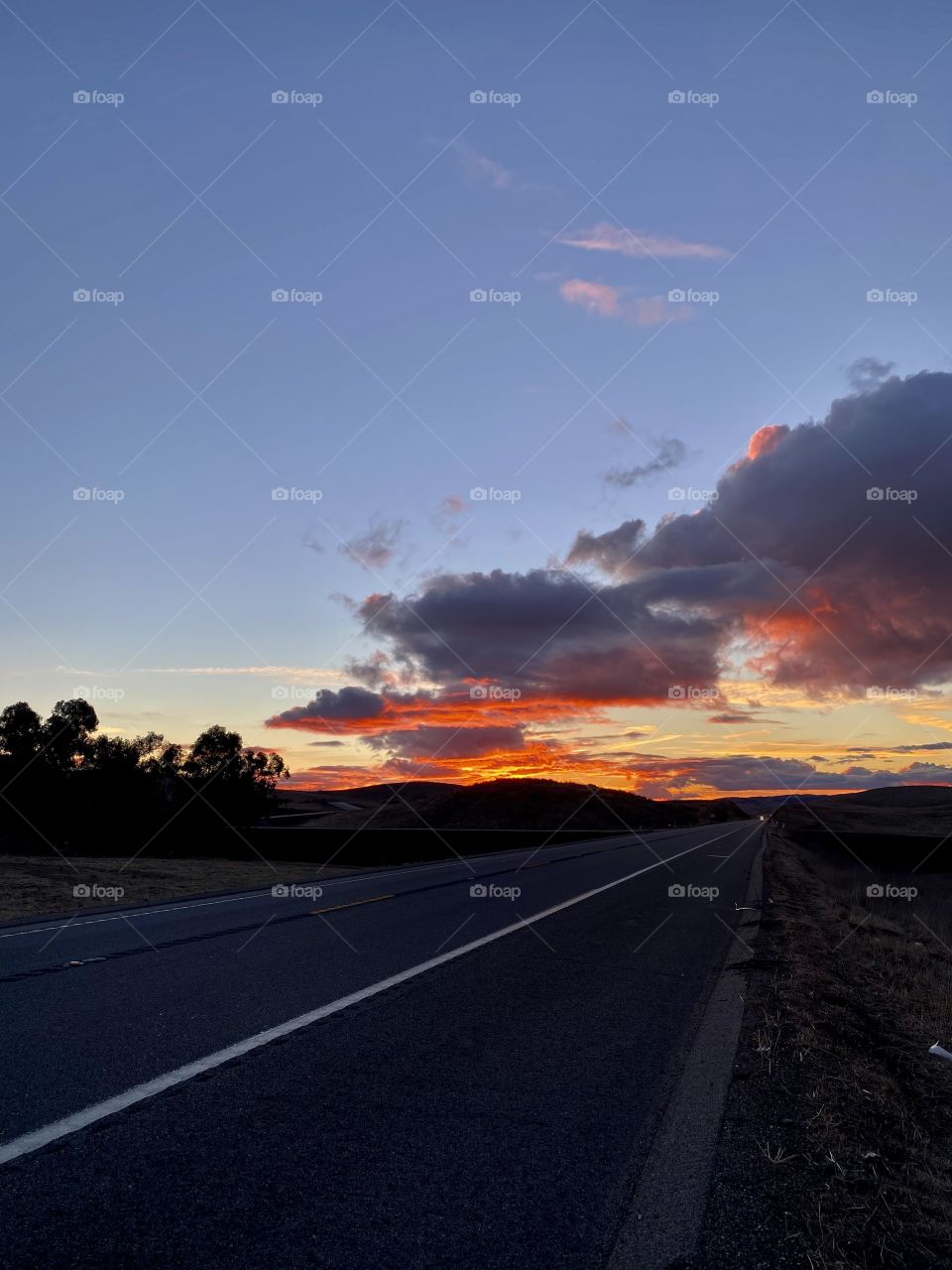 Beautiful sunset on Highway 46 right outside of Cholame California 
