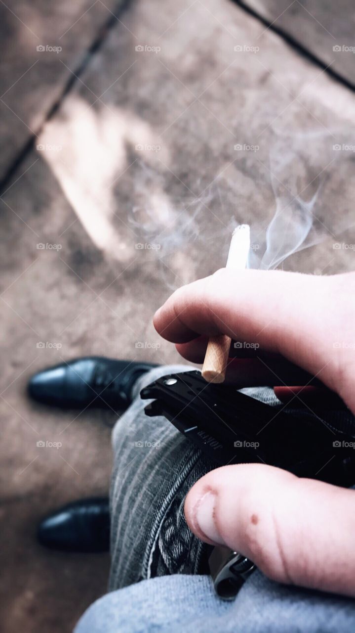 Smoke and Knives