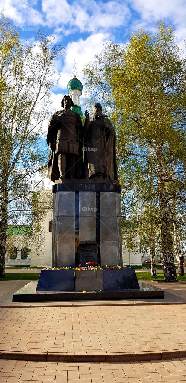 Kremlin monument