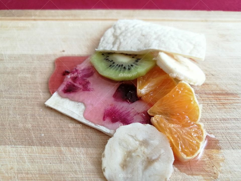 Fruit and jam sandıwch