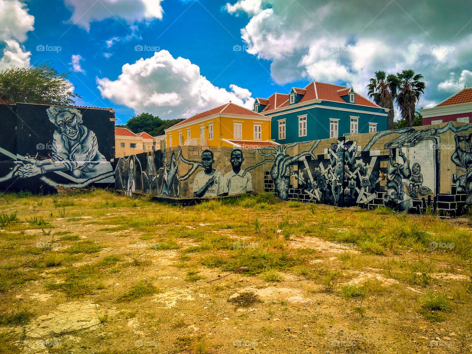 local art, amazing graffiti and murals