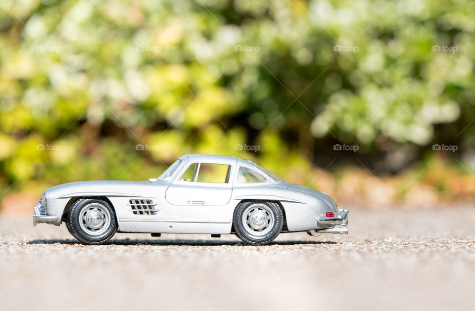 toy car, mercedes
