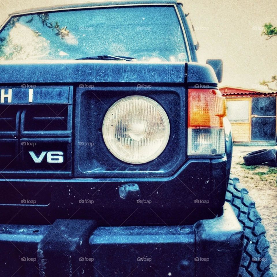 Mitsubishi pajero v6