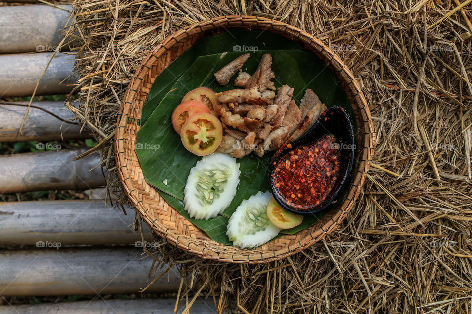 Roasted pork with spice sauce
