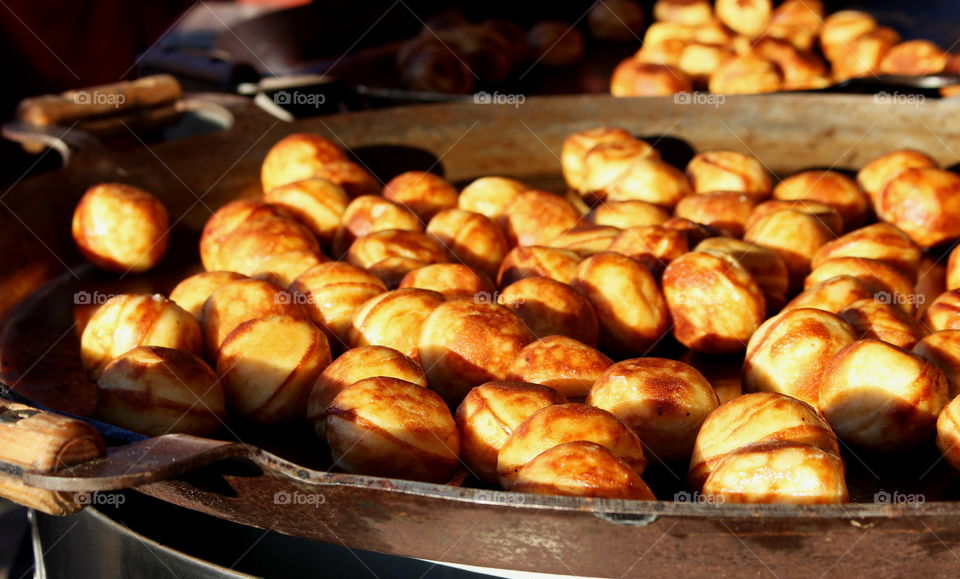 Christmas market, pastry.