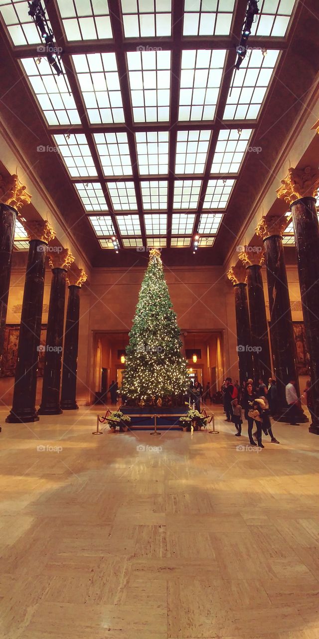 Christmas tree at The Nelson-Atkins Museum