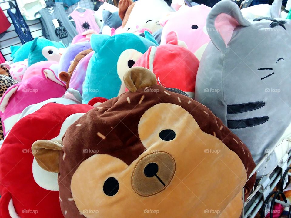 mushy pillows so colorful and lova le❤